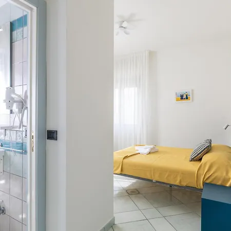 Prima Fila Mare 4*